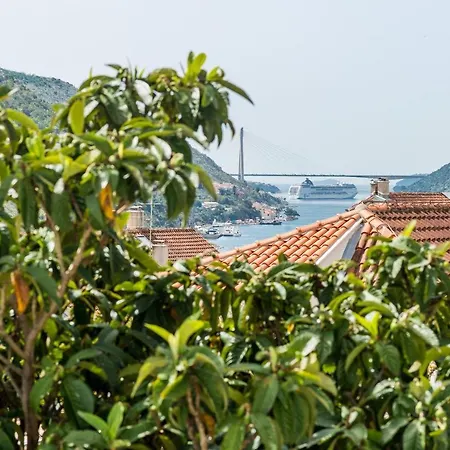 Silente - One Bedroom With Terrace And Partial Sea View Appartement Dracevo Selo