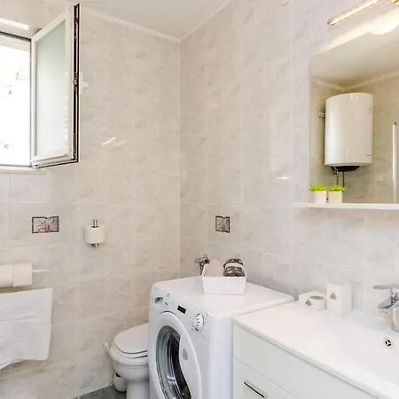 Silente - One Bedroom With Terrace And Partial Sea View