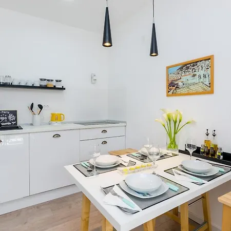 Silente - One Bedroom With Terrace And Partial Sea View *