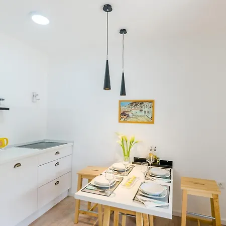 Apartman Silente - One Bedroom With Terrace And Partial Sea View *